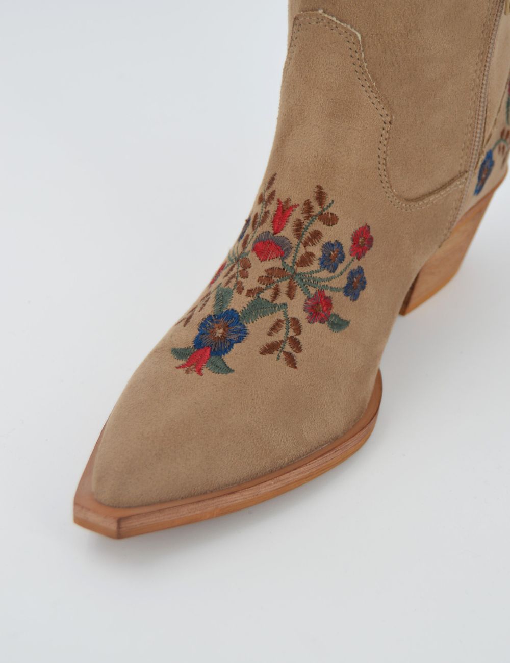 Texano con ricamo fiori Lucy